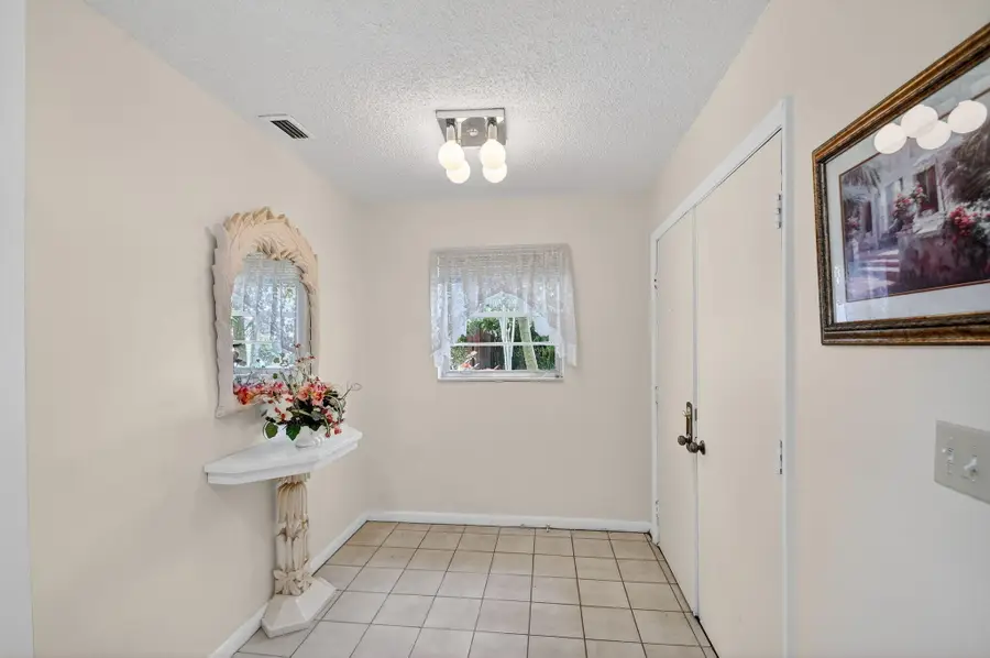 6730 Starkeys Place, Lake Worth, FL 33467 - Image #3