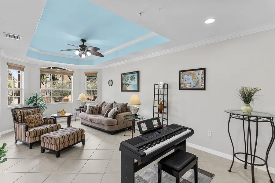 2455 San Pietro Circle, Palm Beach Gardens, FL 33410 - #3