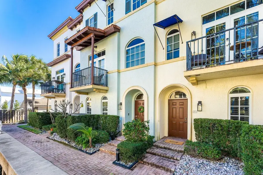 813 Estancia Way, Boynton Beach, FL 33435 - Image #2