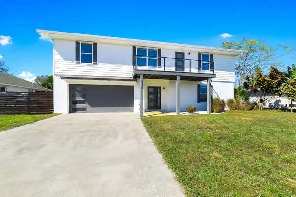 919 Landsdowne Drive, Sebastian, FL 32958