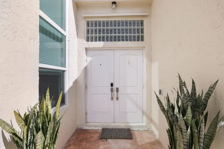 29 Dogwood Circle, Boynton Beach, FL 33436 - Image #3