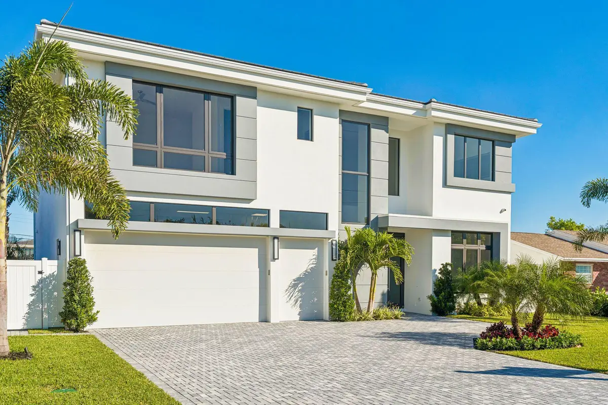 261 NW 8th Street, Boca Raton, FL 33432 - Image #1