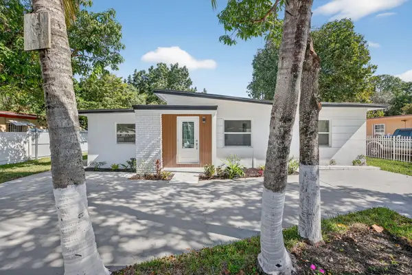 13685 NW 3rd Avenue, Miami, FL 33168