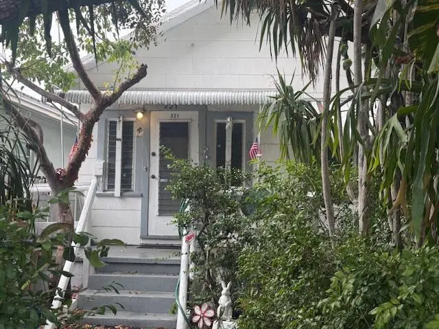 221 S J Street, Lake Worth Beach, FL 33460 - Image #1