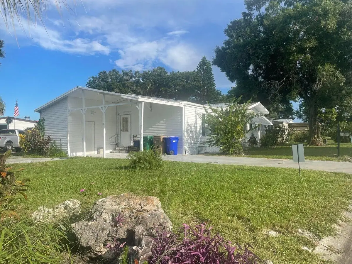 116 NE 8th Avenue, Okeechobee, FL 34972 - Image #1