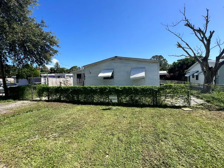 9301 SE 61st Drive, Okeechobee, FL 34974 - #3