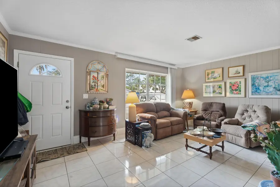 464 SE Asbury Lane, Port Saint Lucie, FL 34983 - Image #2