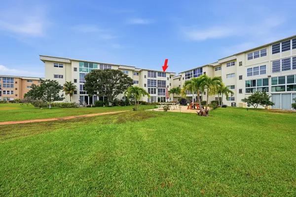 130 NE 26th Avenue #4090, Boynton Beach, FL 33435