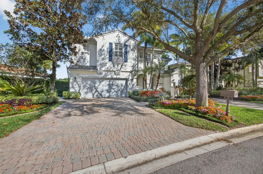1028 Vintner Boulevard, Palm Beach Gardens, FL 33410 - Image #2