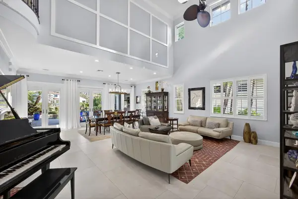 1028 Vintner Boulevard, Palm Beach Gardens, FL 33410