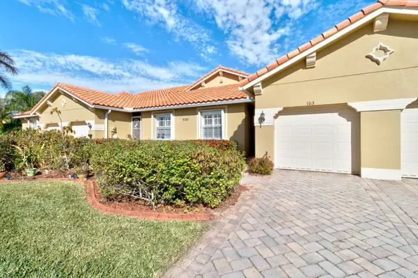 6380 Oxford Circle #103, Vero Beach, FL 32966