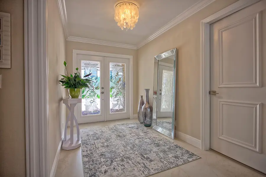 455 S Country Club Drive, Atlantis, FL 33462 - Image #2