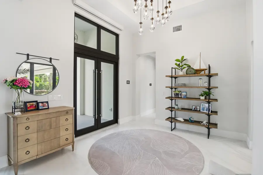 10200 SE Sandpine Lane, Hobe Sound, FL 33455 - Image #3