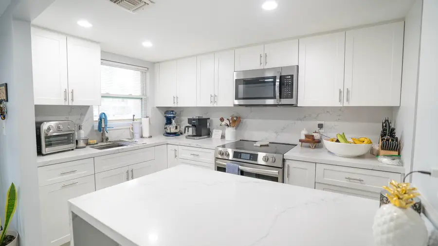 8285 Sunrise Lakes Boulevard #110, Sunrise, FL 33322 - #3