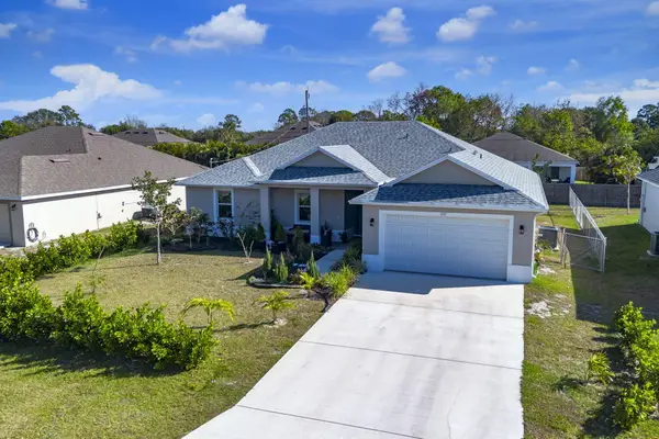 4037 SW Mcintosh Street, Port St Lucie, FL 34953