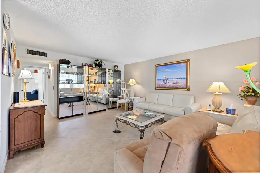 420 Burgundy I, Delray Beach, FL 33484 - #3