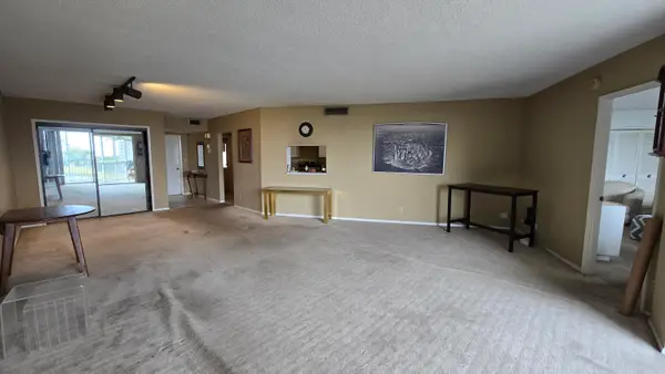 3051 N Course Drive #605, Pompano Beach, FL 33069