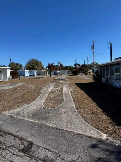2023 St Lucie Blvd, Fort Pierce, FL 34946