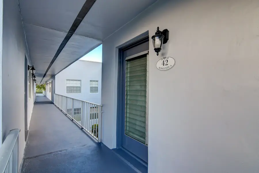 42 Burgundy A, Delray Beach, FL 33484 - #2