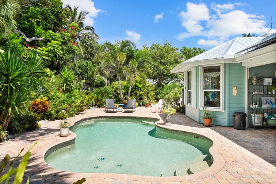 4 Lantana Lane, Sewalls Point, FL 34996 - #2