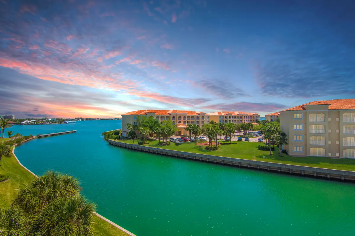 6 Harbour Isle Drive E #Ph01, Fort Pierce, FL 34949 - Image #1