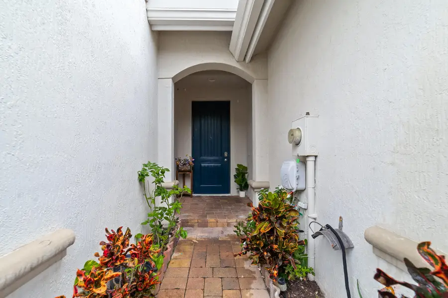1190 Paisley Court, Lake Worth Beach, FL 33461 - Image #2