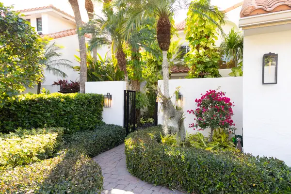 2531 Windsor Way Court, Wellington, FL 33414