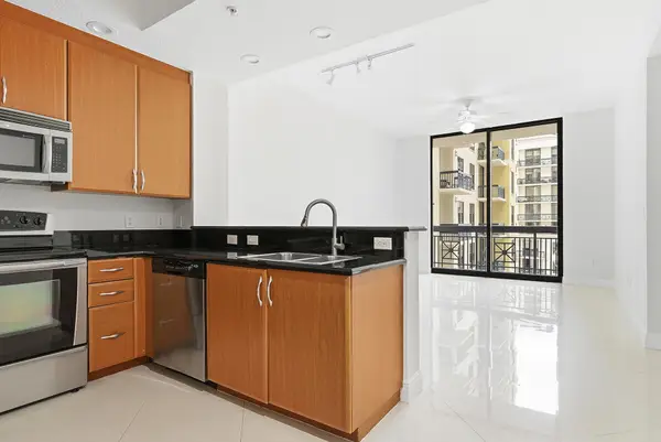 701 S Olive Avenue #1010, West Palm Beach, FL 33401