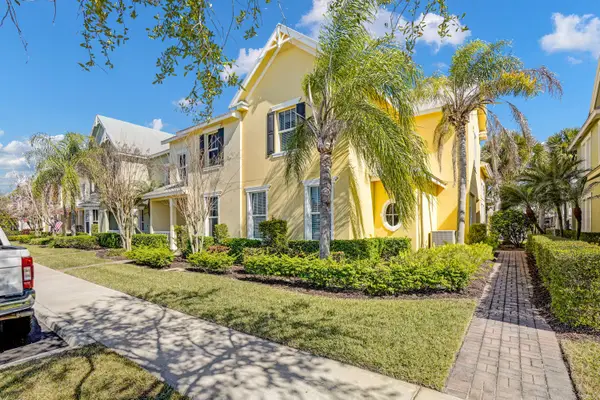 10484 SW Westlawn Boulevard, Port St Lucie, FL 34987