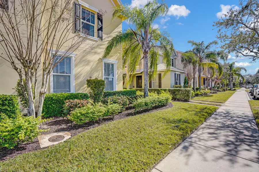 10484 SW Westlawn Boulevard, Port Saint Lucie, FL 34987 - Image #3