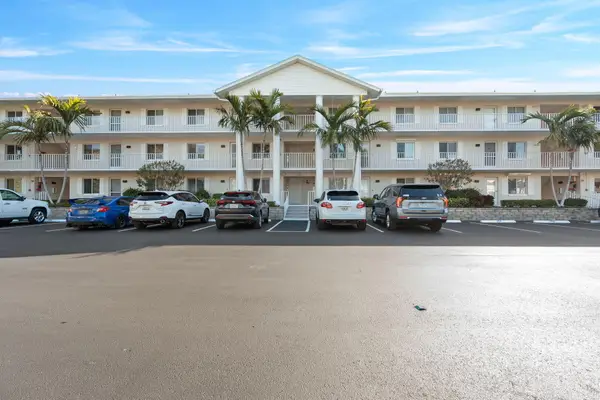 3071 Sandpiper Bay Circle #L304, Naples, FL 34112