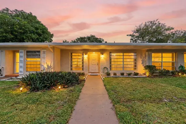 8555 Bella Vista Drive #86, Boca Raton, FL 33433