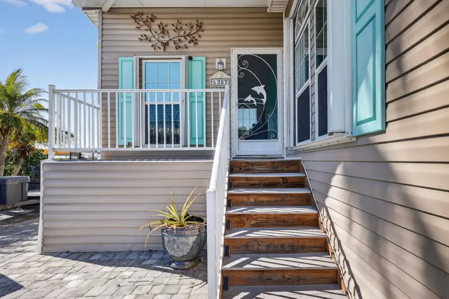 5367 Montego Circle, Hutchinson Island, FL 34949 - Image #2