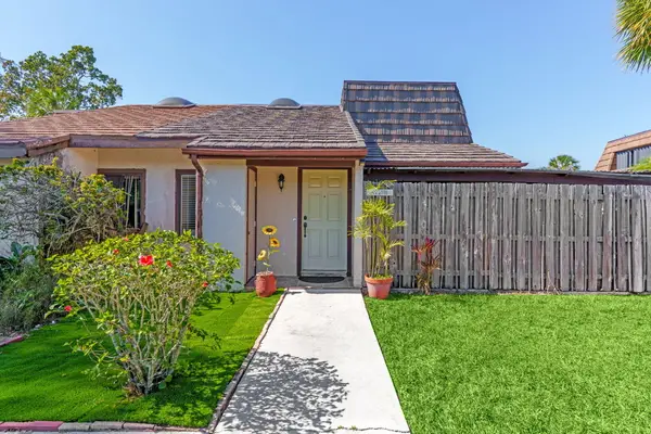 4236 Palm Bay Circle #B, West Palm Beach, FL 33406