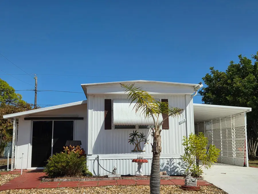 8121 SE Skylark Avenue, Hobe Sound, FL 33455 - Image #3