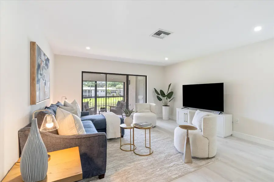 32 Southport Lane #D, Boynton Beach, FL 33436 - Image #2