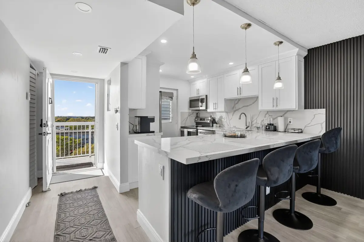 5700 NW 2nd Avenue #711, Boca Raton, FL 33487 - Image #1