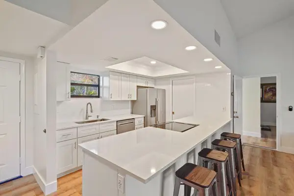 11863 Wimbledon Circle #508, Wellington, FL 33414