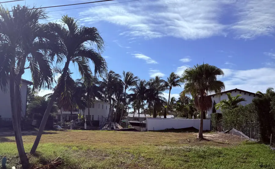 808 NE Bay Cove Street, Boca Raton, FL 33487 - Image #2