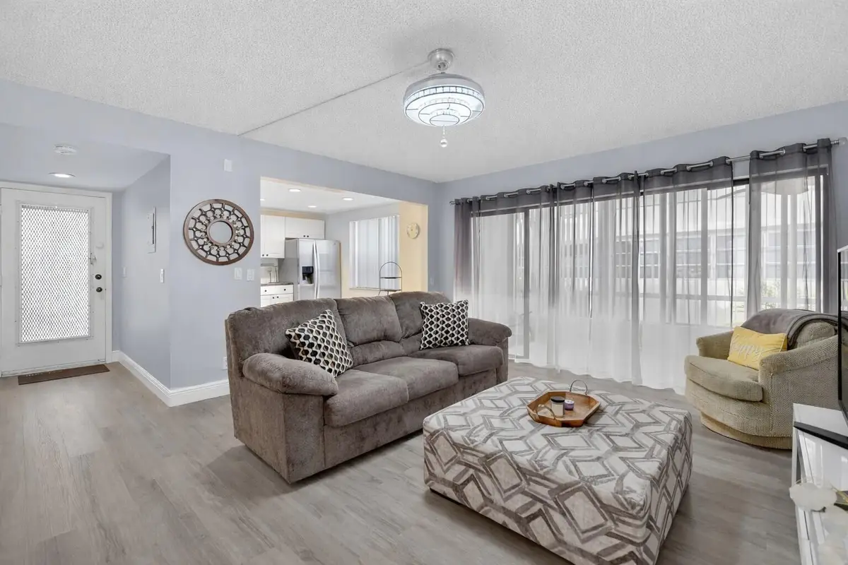 118 Capri #C, Delray Beach, FL 33484 - Image #1