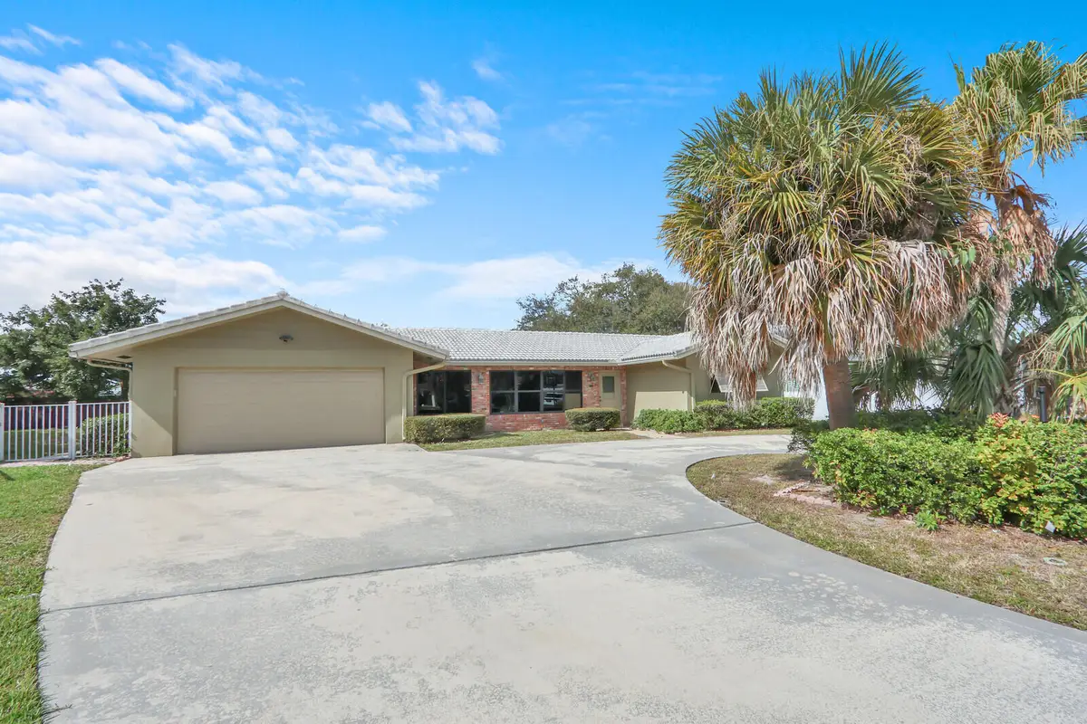 563 NW 13th Drive, Boca Raton, FL 33486 - Image #1