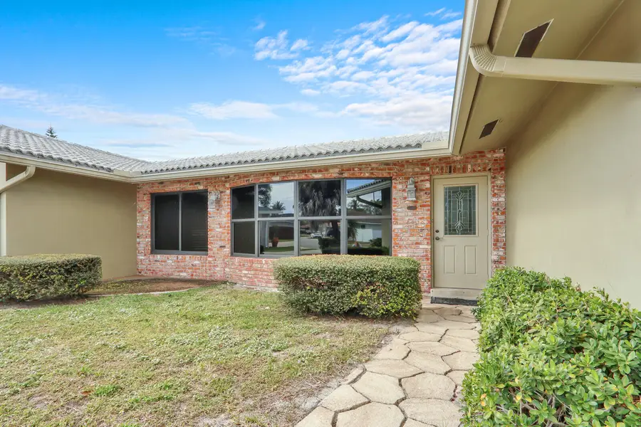 563 NW 13th Drive, Boca Raton, FL 33486 - Image #3
