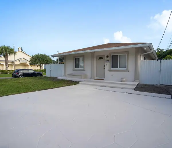 3761 SW 14th Street Street, Fort Lauderdale, FL 33312