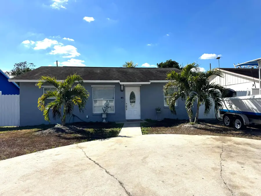 5792 Orange Road, West Palm Beach, FL 33413 - Image #3