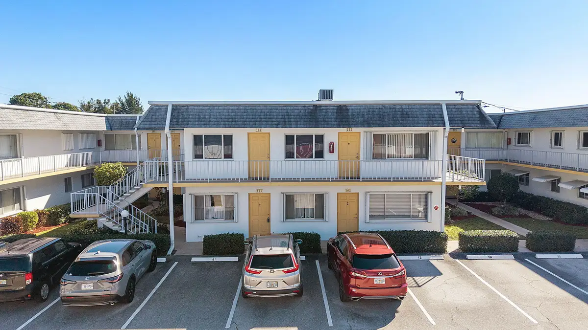 3322 Cynthia Lane #102, Lake Worth Beach, FL 33461 - Image #1