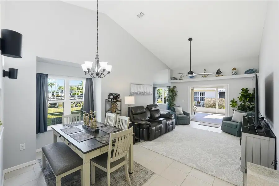 1827 Aynsley Way #5, Vero Beach, FL 32966 - #3