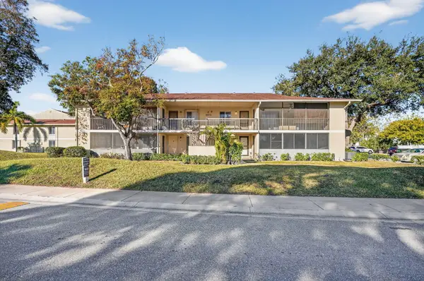 6572 Chasewood Drive #F, Jupiter, FL 33458