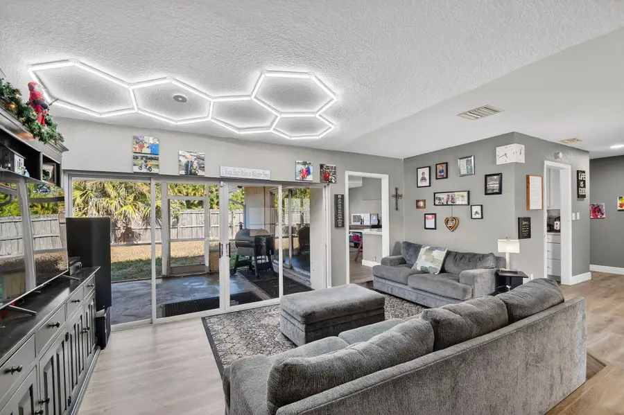 1321 Wyndcliff Drive, Wellington, FL 33414 - Image #3