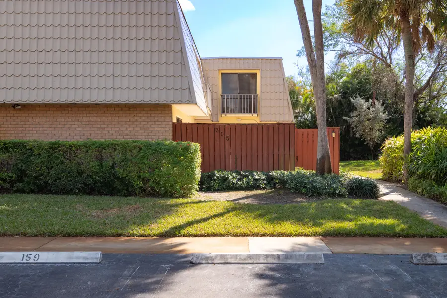 1700 Embassy Drive #305, West Palm Beach, FL 33401 - Image #2
