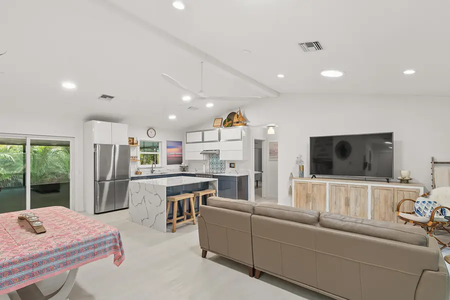 670 Cypress Road, Vero Beach, FL 32963 - #3